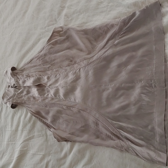 Women's Marciano Sleeveless Silk Top - Picture 3 of 8